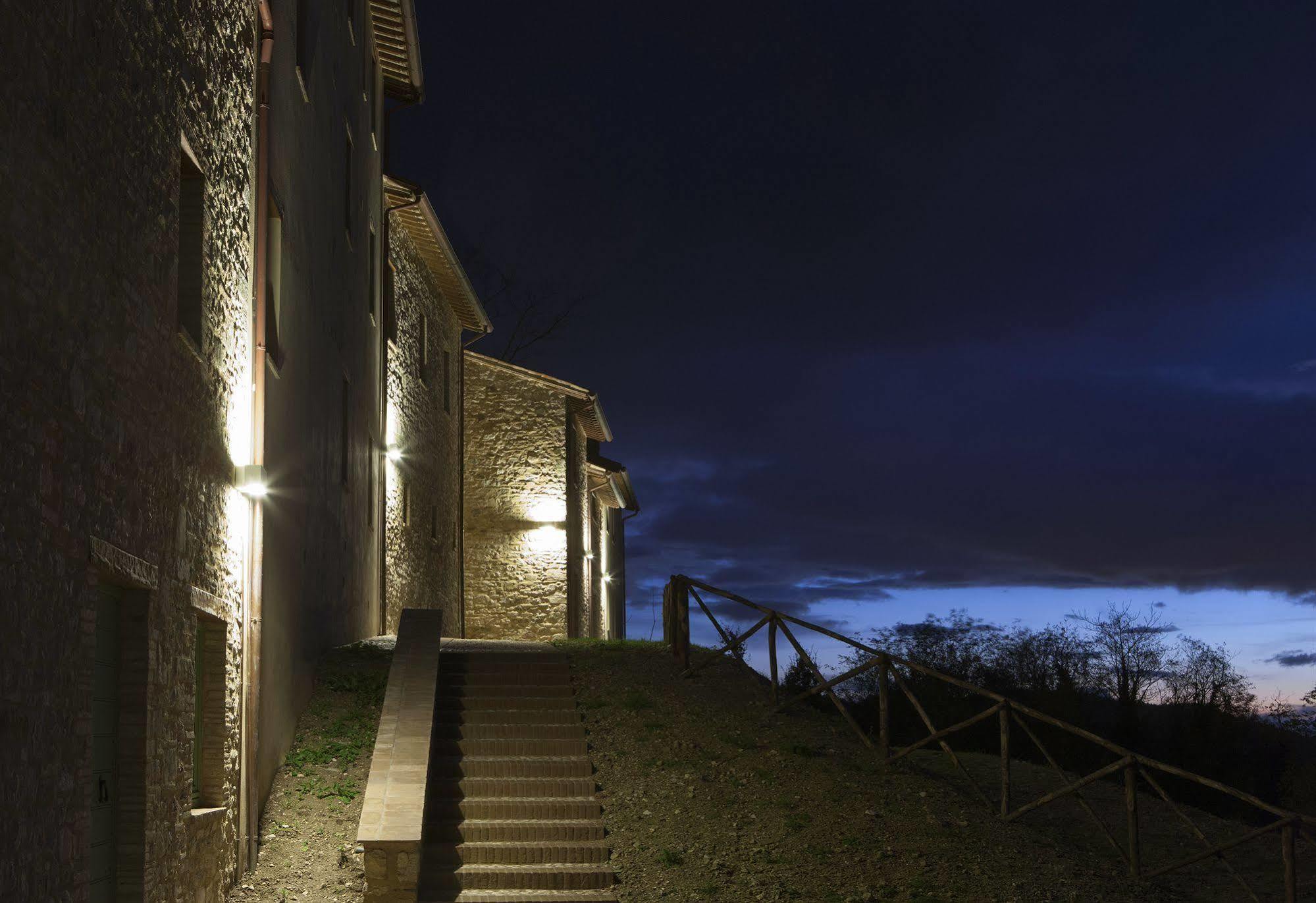 Borgo Di Gallano Valtopina Exterior foto