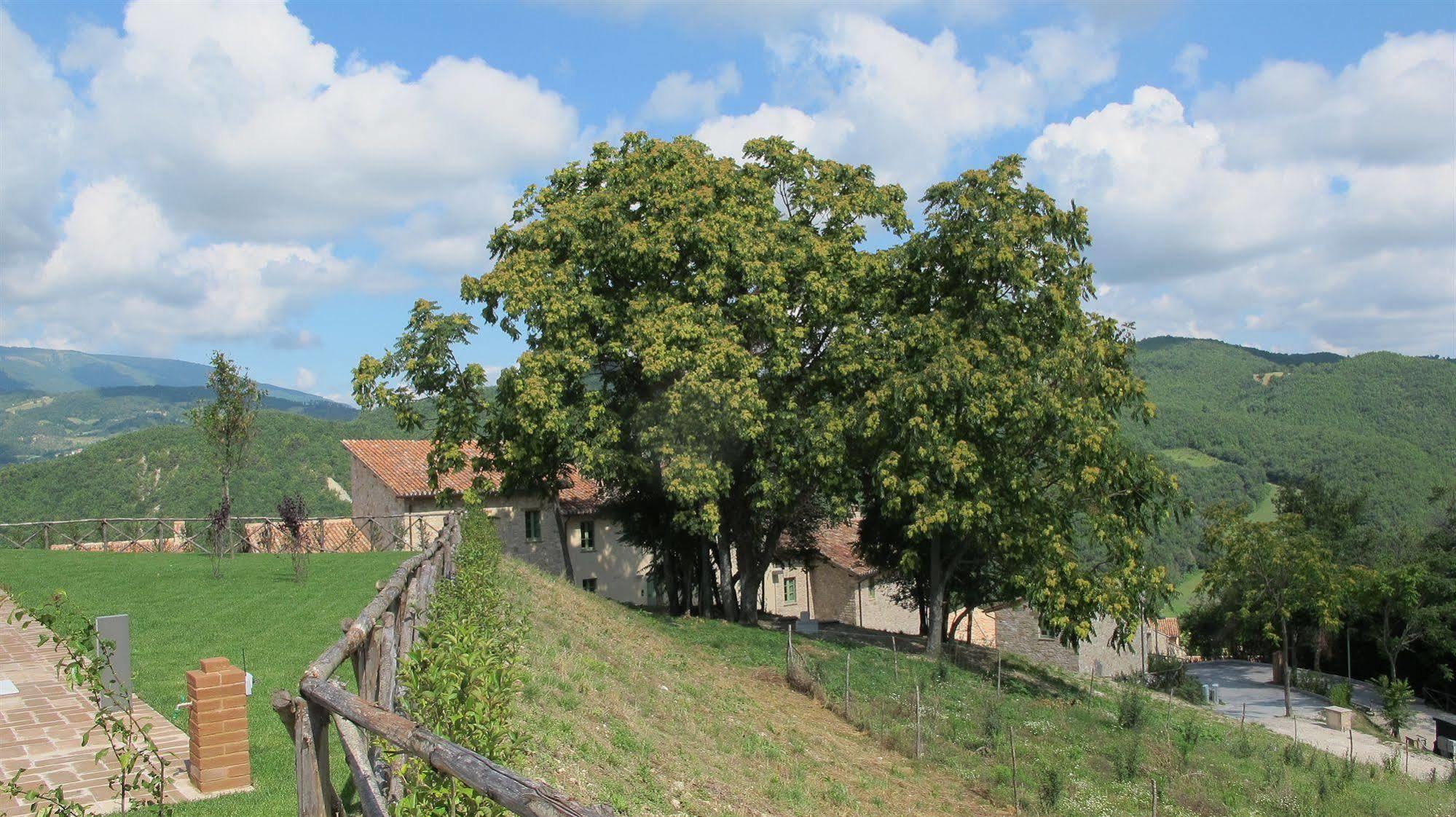 Borgo Di Gallano Valtopina Exterior foto