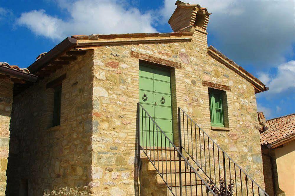 Borgo Di Gallano Valtopina Exterior foto
